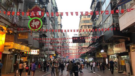 Hong Kong Shopping Guide To All The Local Markets