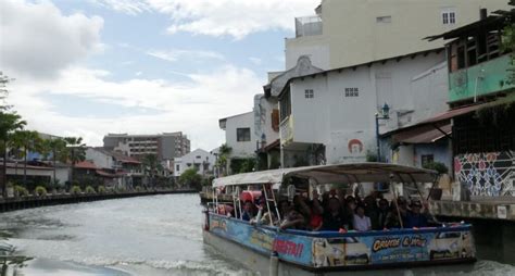 Malacca River Cruise - Malaysia Holiday Architects : Malaysia Holiday Architects