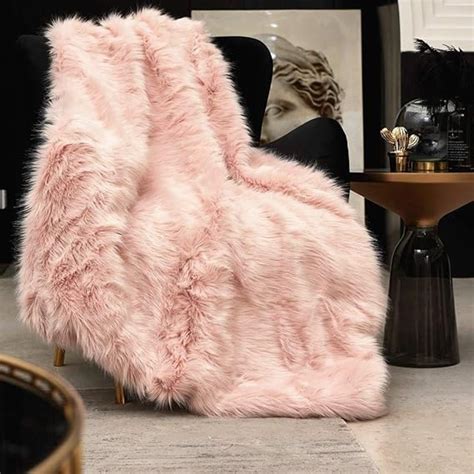 Pink Faux Fur Throw Blanket, Luxury Modern Blush Home Throw Blanket, Super Warm, Fuzzy, Elegant ...