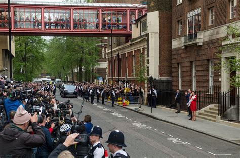 Harry And Meghan Broke The Royal Tradition Of Unveiling Baby Outside Hospital