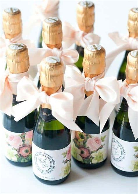 33 Perfect Personalized Wedding Giveaways for your Wedding Guests