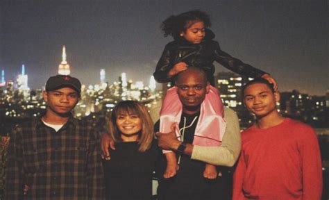 How Many Kids Does Dave Chappelle Have? - Kingaziz.com