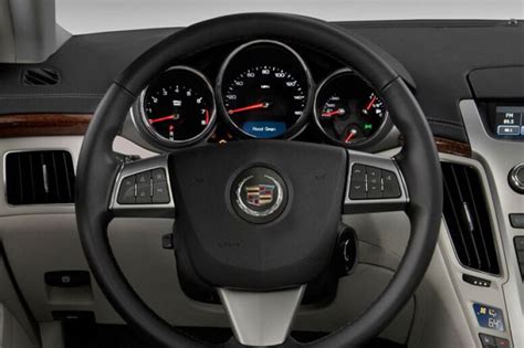 2010 Cadillac CTS: 11 Interior Photos | U.S. News