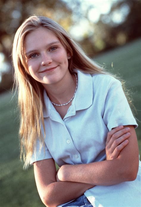 Beautiful Kirsten Dunst as a Teenager in 1995 | Vintage News Daily