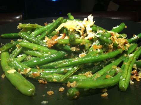 Mom’s Pan Fried Green Beans | Fried green beans, Fresh green bean recipes, Fried green bean recipes