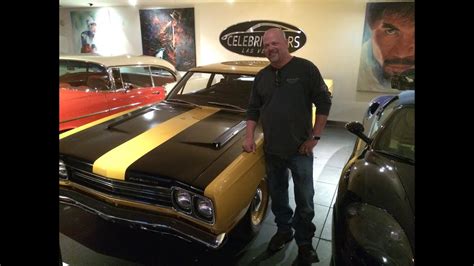 Plymouth roadrunner. Rick Harrison of Pawn Stars. At celebrity cars Las Vegas. - YouTube