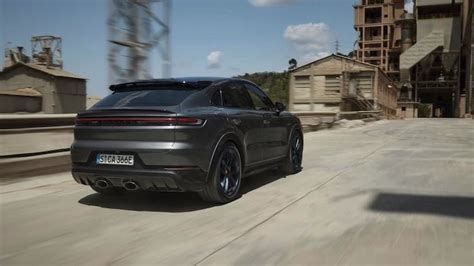 Porsche Cayenne Turbo E-Hybrid has 728 horsepower - Geeky Gadgets