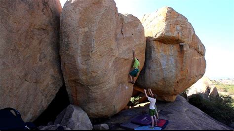 Hampi Bouldering: Cosmic Crimp - YouTube