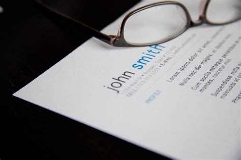 Resume - Glasses | Job Resume with Glasses When using this i… | Flickr