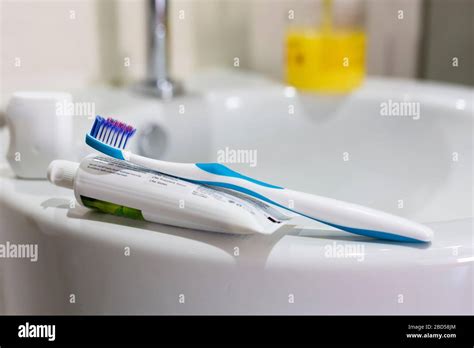 Oral care products Stock Photo - Alamy