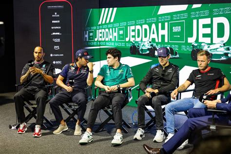 F1 drivers are comfortable racing in Jeddah - Hamilton 'the opposite'