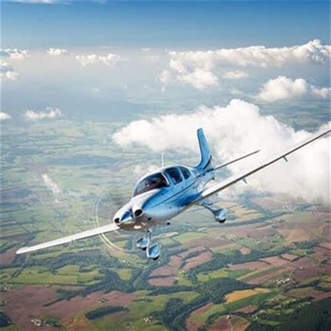 Flying Lessons | Flying Experiences & Gifts | Into The Blue