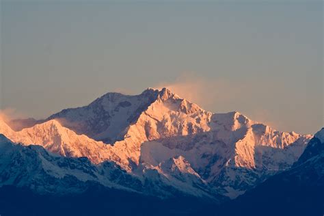 Kangchenjunga, Himalayas | Morning sunlight hits the summit … | Flickr