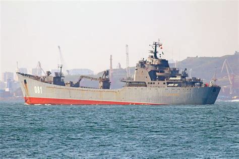 Ship of Pacific Fleet “Nikolay Vilkov” Conducted Training for Landing ...