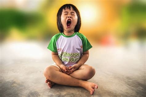 Why is Yawning So Contagious and Why Should it Matter - Neuroscience News