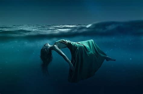 Floating Woman - Follow me on FB https://www.facebook.com/lassedesignen ...