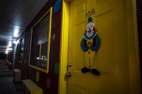 Haunting of the Clown Motel: Ghosts of Tonopah, Nevada – Amy's Crypt