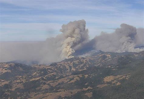 [Update] PG&E Tower 'Malfunctioned' Right Near Where Kincade Fire Started