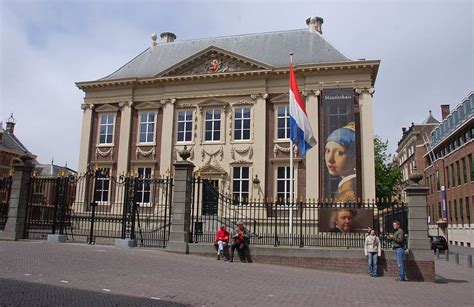 Top 10 Famous Paintings at the Mauritshuis