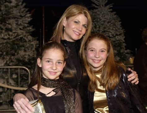 Markie Post and her daughters Daisy (l.) and Katie in 2000 | The fall guy, Markie post, Guys