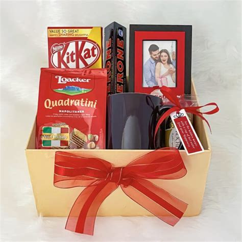 Buy Gifts On Friendship Day Wishes | Angroos.com