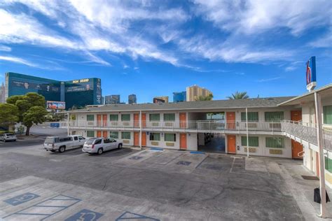 Park Inn by Radisson, Las Vegas Tropicana Hotel (Las Vegas (NV)) - Deals, Photos & Reviews