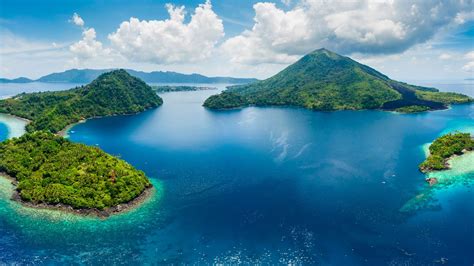 Scuba diving in the Banda Sea and Forgotten Islands | ZuBlu