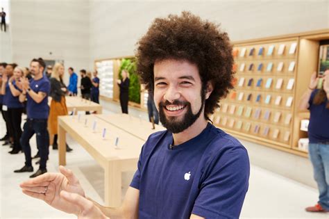 Apple Regent Street to reopen with new design - Apple