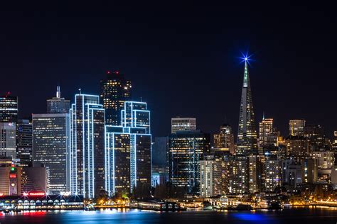 Merry Christmas San Francisco! Taken just after the rain over the weekend : r/sanfrancisco