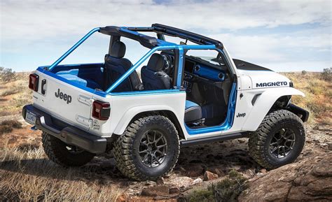 Jeep to get its First All-Electric Model in 2023 - Motor Illustrated