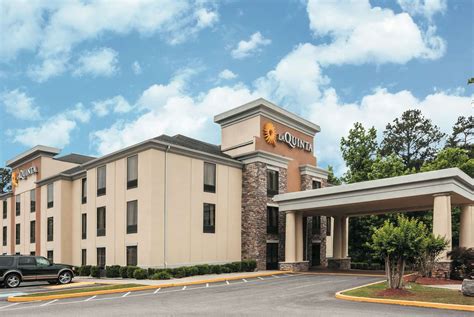 La Quinta Inn & Suites Covington, GA - See Discounts