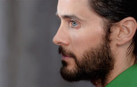 lateralmente Nominale inimicarsi jared leto in blade runner 2049 scogliera sfocato Direttamente