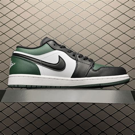 Air Jordan 1 Low Green Toe | Foot Soccer Pro | AJ1