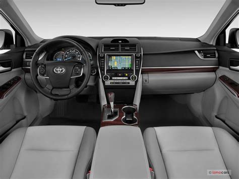 2014 Toyota Camry: 58 Interior Photos | U.S. News