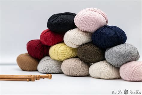 The best knitting yarn for beginners: The best materials & weights