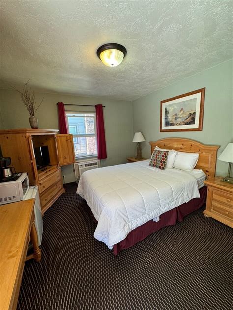 Single Room | Pendleton | Rugged Country Lodge