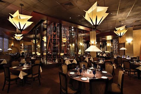 Perry's Steakhouse & Grille - Uptown: Dallas Restaurants Review ...