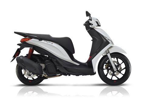 Achat Piaggio MEDLEY SPORT 125 cm3 neuf à Nice chez Scoot Center