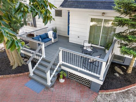 16 Backyard Deck & Patio Design Ideas | Trex | Trex