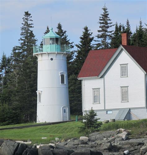 Little River Lighthouse, Cutler, Maine | Downeast maine, Lighthouse, House styles