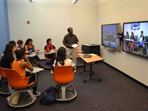 Columbia LRC | The Columbia University Language Resource Center