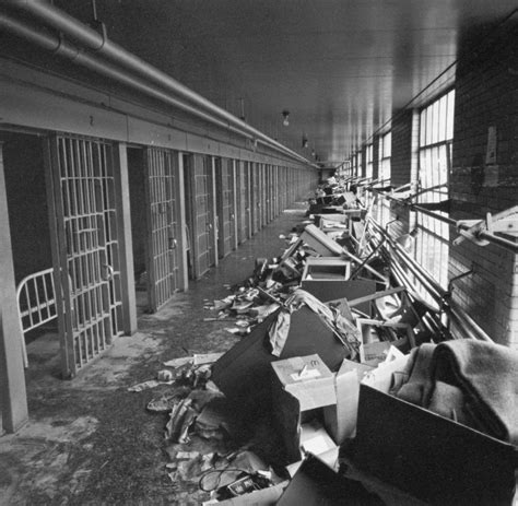 Gefängnisaufstand: Die Toten von Attica 1971 - WELT