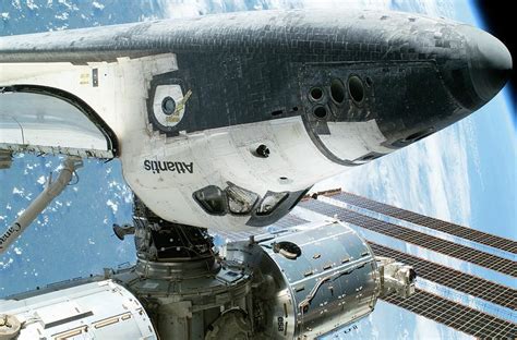 Space Shuttle And Iss Photograph by Nasa/science Photo Library - Fine Art America