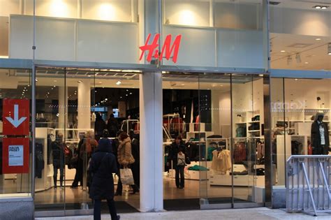 H&M's sales average at EUR 1.3 million per store in Romania, equal home country Sweden | Romania ...