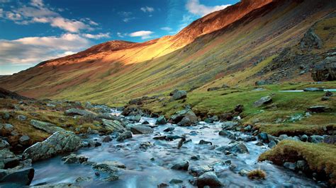 Gatesgarthdale Beck in Honister Pass, Lake District, Cumbria, England ...