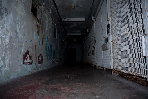 The Haunted Brushy Mountain State Penitentiary, Tennessee - Amy's Crypt