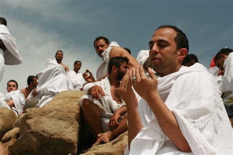 The Hajj: A 5-Day Guide to Praying for Muslims on Pilgrimage ...