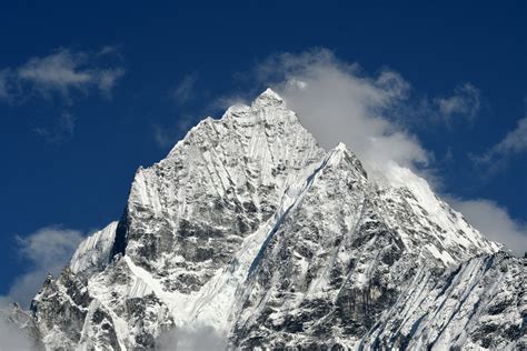 How The Himalayas Became An Ever-more Dangerous Adventure Destination - Forbes India