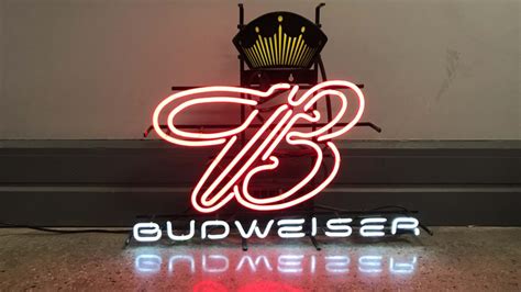 Budweiser Neon Sign 30 In. X 24 In. for Sale at Auction - Mecum Auctions