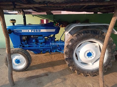 Get Second Hand Ford 3600 Tractor in Good Condition - 6225